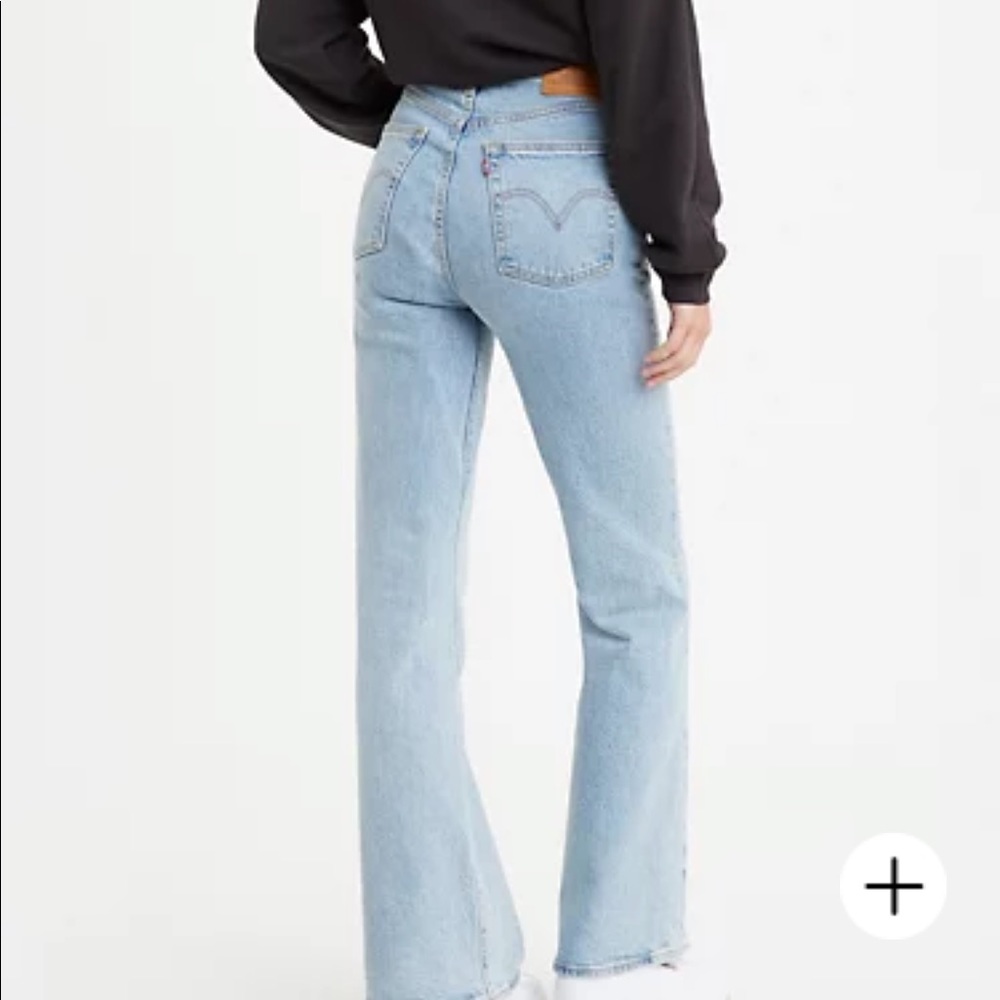 Ribcage flare Levi’s